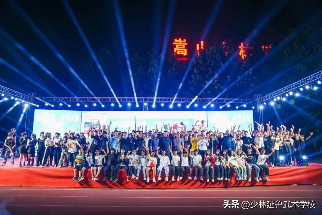 鑷存暚闈掓槬绛戞ⅵ鏈潵涓婚鍥㈡棩娲诲姩,鑷存暚闈掓槬鑺傜洰