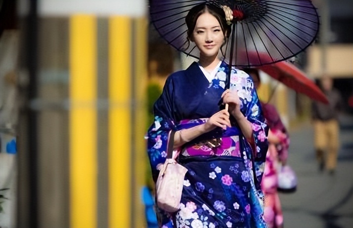 为什么全世界男人都喜欢娶日本女人？直言没日本妻子睡不着