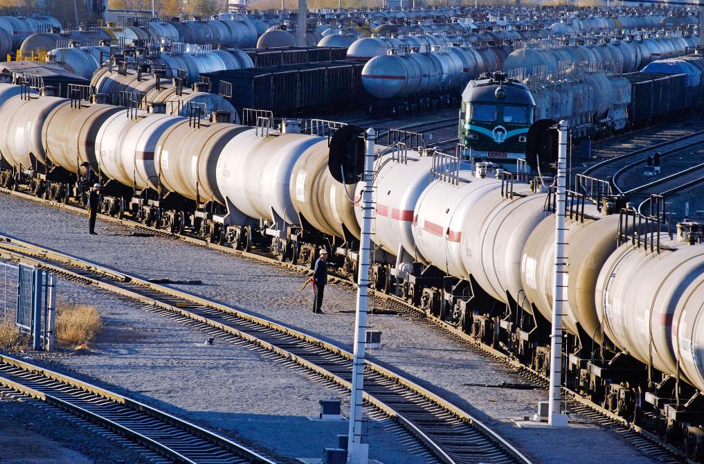 中国石油价格保护机制,国际石油价格跟美元的关系