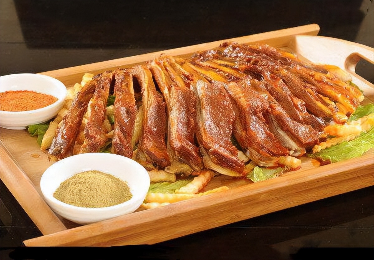 浼氫笢鍐ぉ,浼氫笢鍐姘旀俯