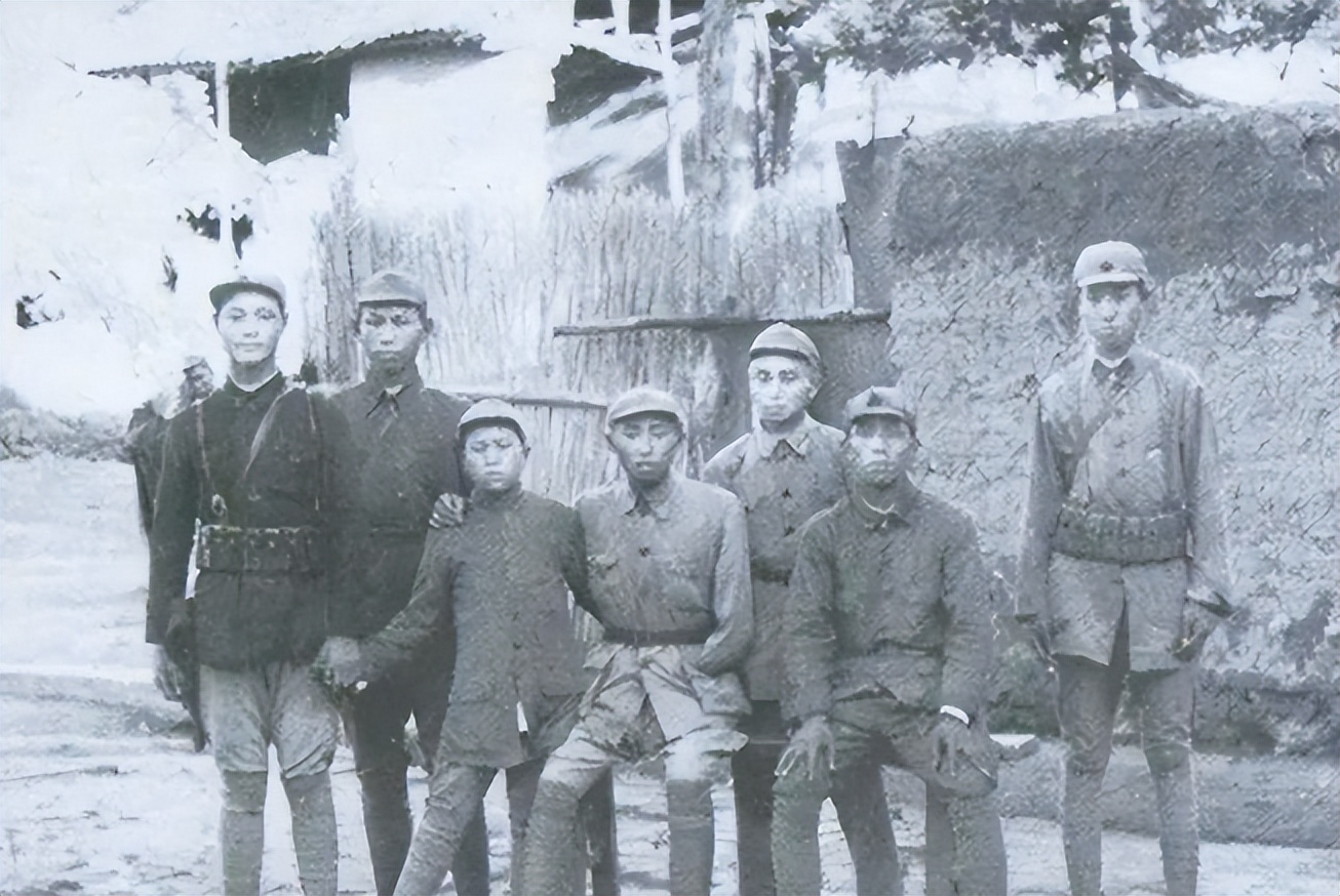 69年毛主席特邀彭绍辉来*安门天**城楼，深情感慨：你是我的真老乡