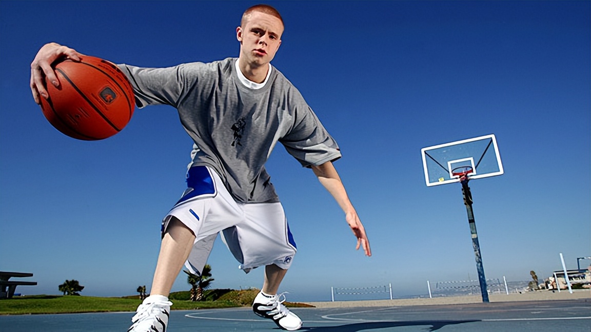 and1为什么被称为屌丝品牌,and1真实现状