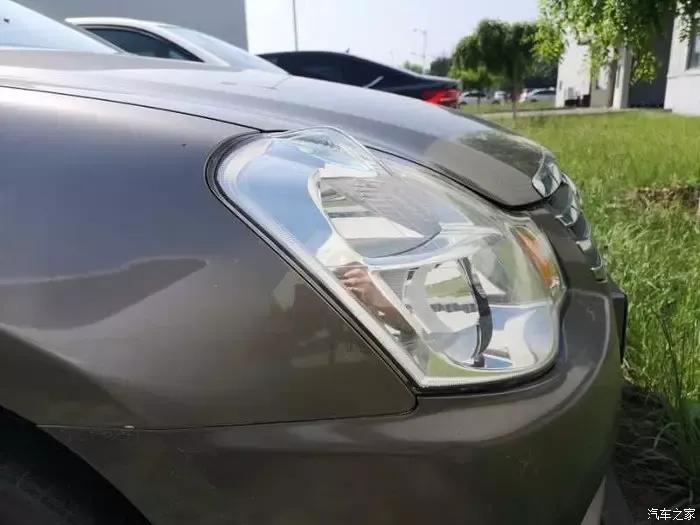领克的大灯为什么这么难看,领克为什么车灯好难看