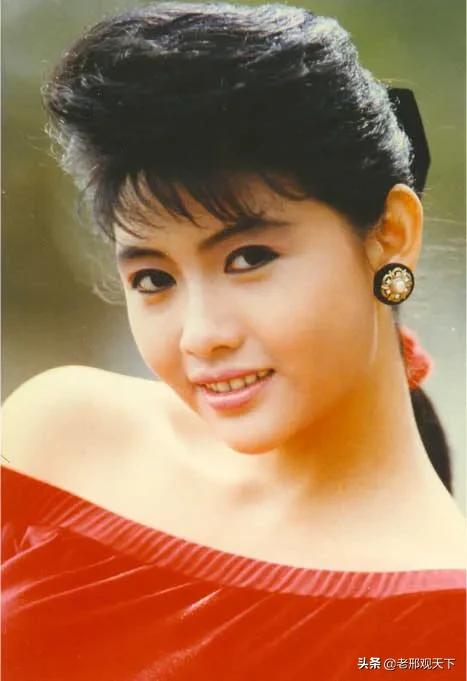 「港圈十大“*星艳**”之①」_____“性感*物尤**”邱淑贞之瓜