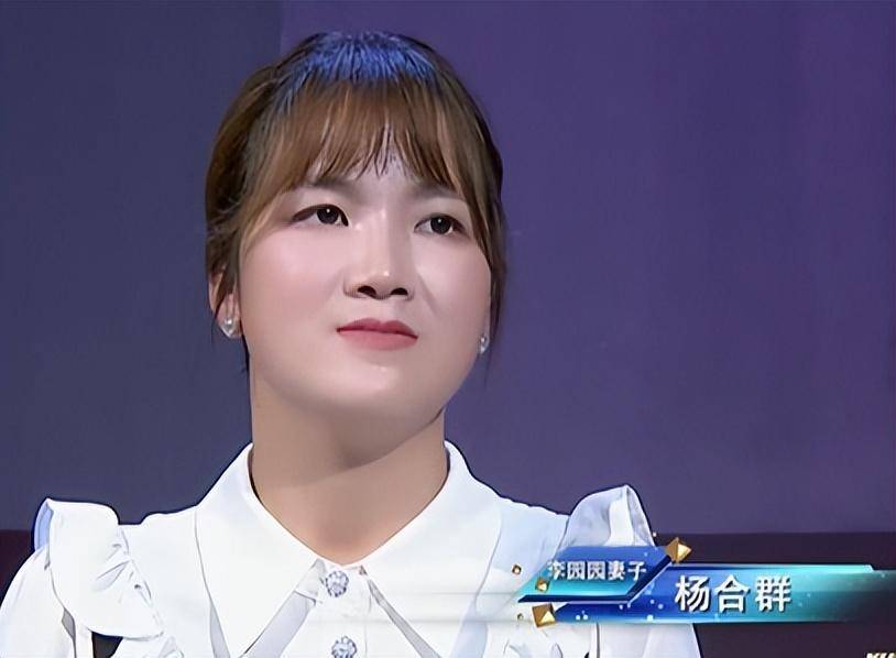 安徽送外卖小哥带着女儿,90后小哥带着孩子送外卖后续