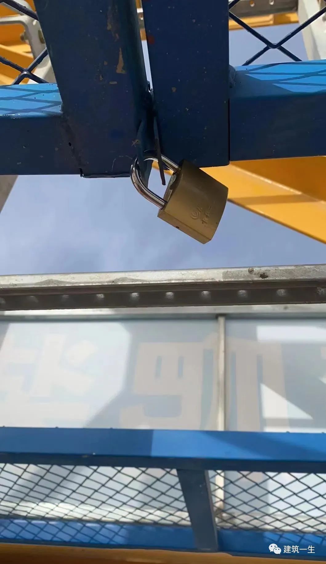 塔式起重机安全标准化制作视频,塔式起重机安全检查图解手册