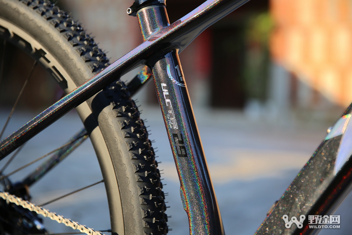 喜德盛山霸mt7口碑,喜德盛mt3山霸碳纤维山地车