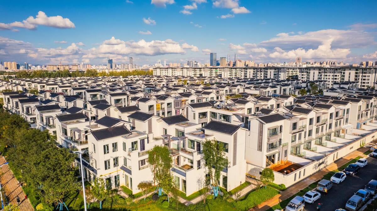 平湖的房子为什么两年内不能出售,平湖市乡镇老房子出售