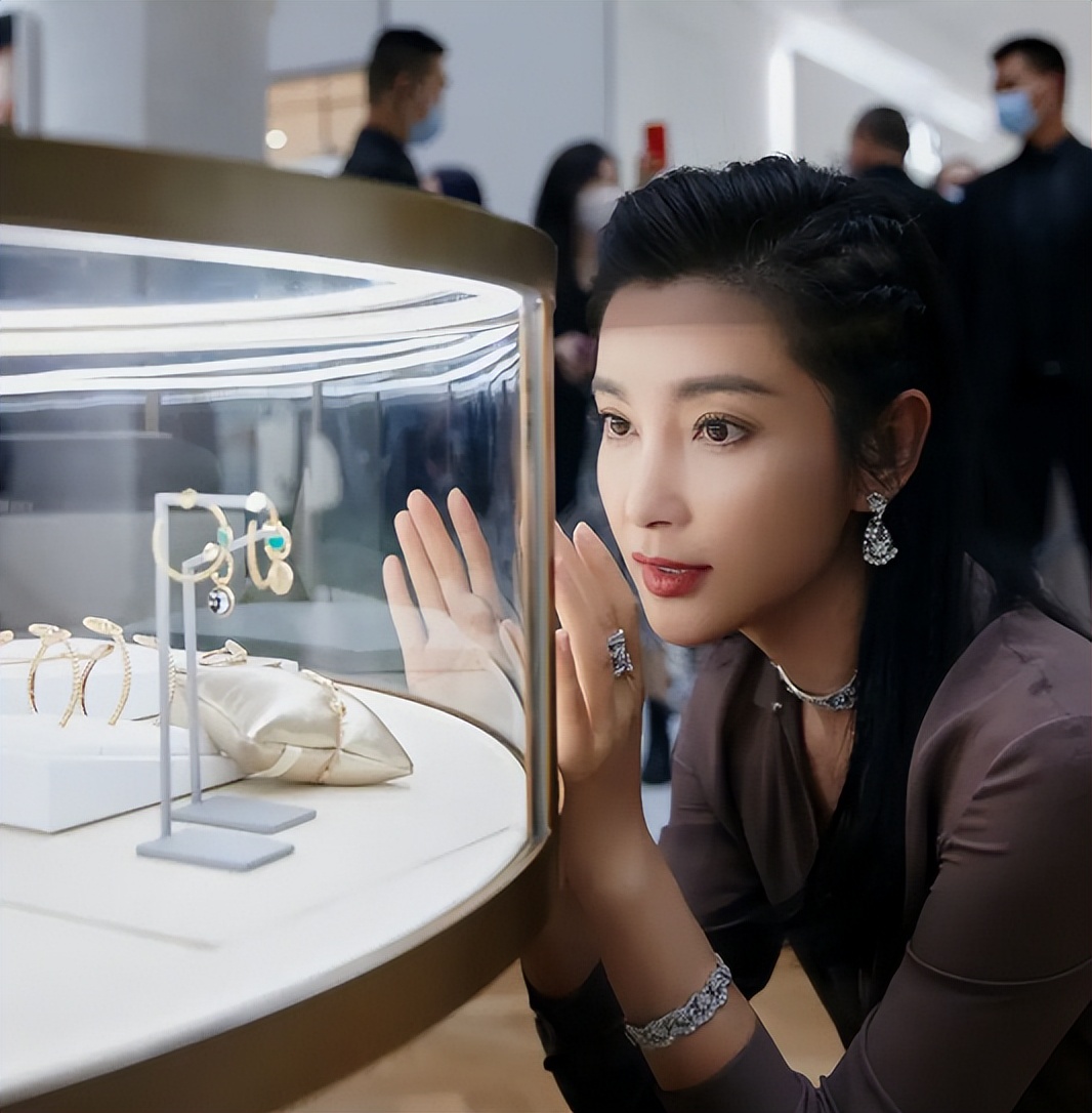 各有各的苦衷10大未婚女星,盘点从未嫁过人的5位大龄女星