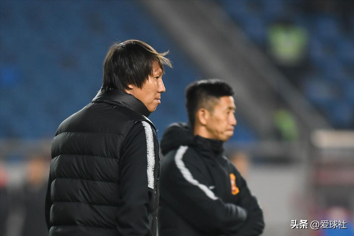 赵本山暗示徐亮踢假球,赵本山打假球