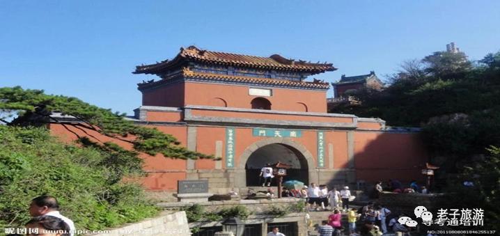 泰山英语旅游简介,景点介绍英文泰山