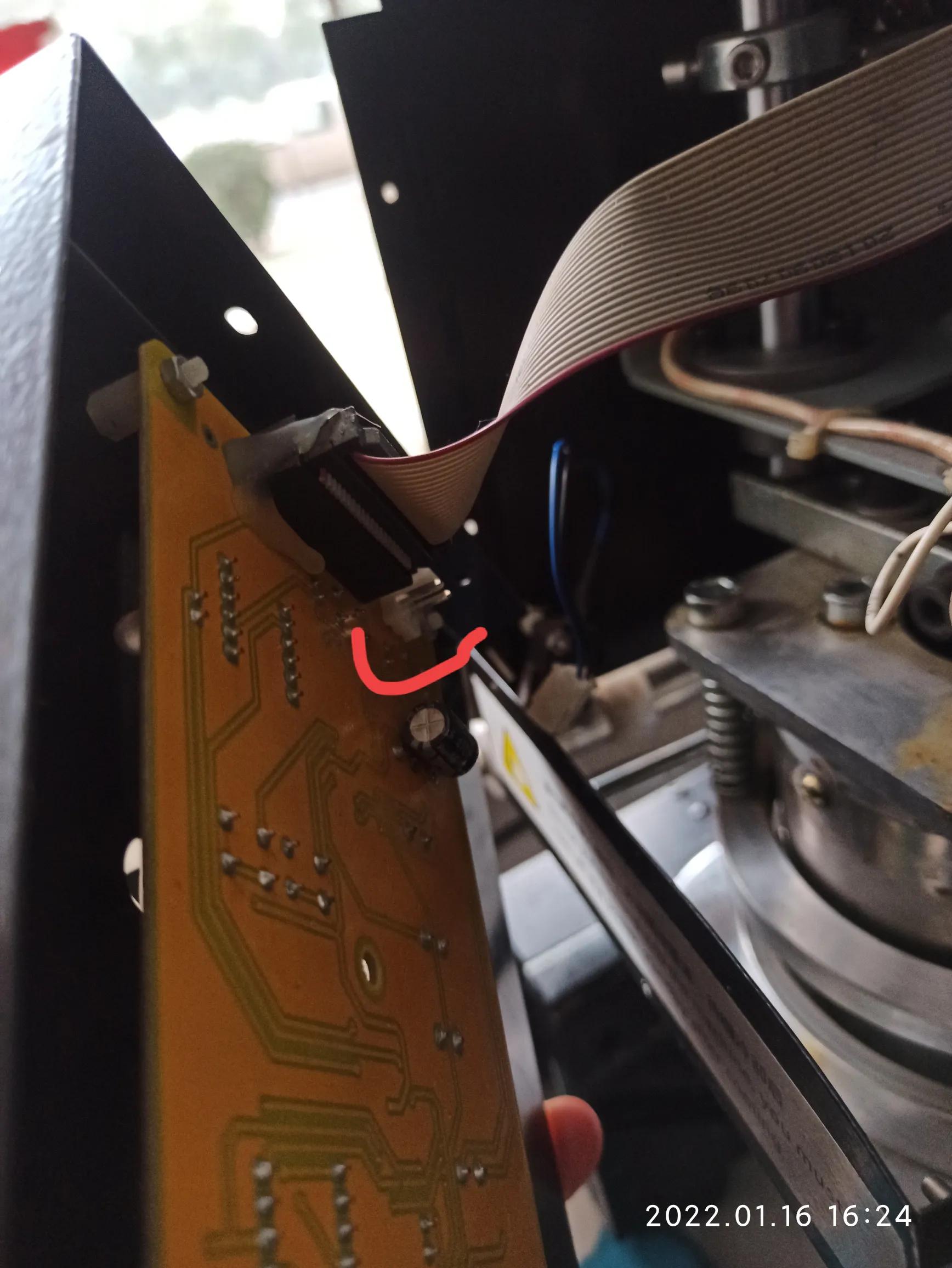 奶茶封口机换膜封一半怎么回事,奶茶封口机压不紧脏了怎么清理