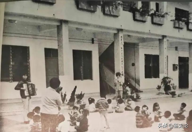 87岁老太右眼被打瞎,四川老太儿时射瞎双眼