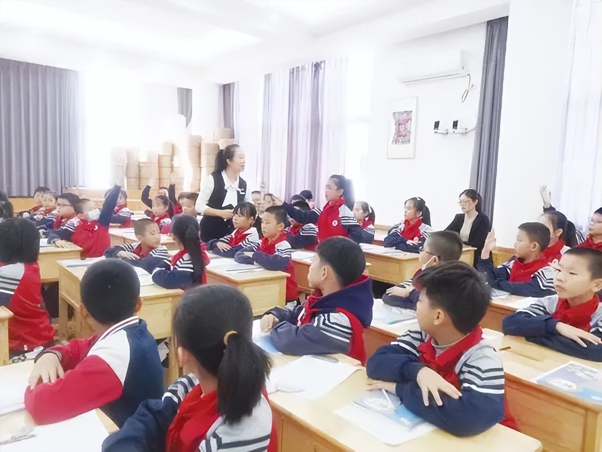 鱼跃于渊完整视频,鱼跃于渊