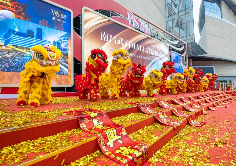 江西首家奢侈品广场,南昌奢侈品购物广场