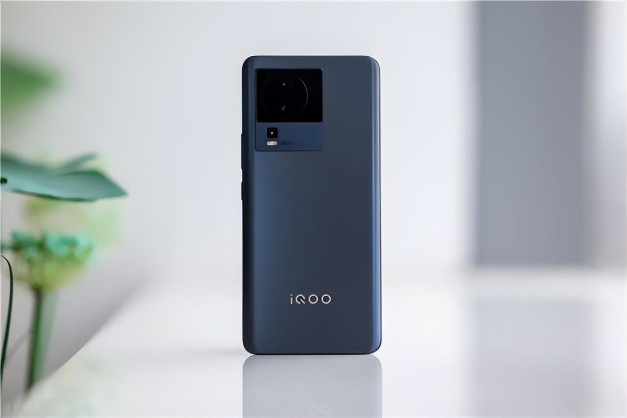 2021性价比高的vivo和oppo,性价比手机oppovivo