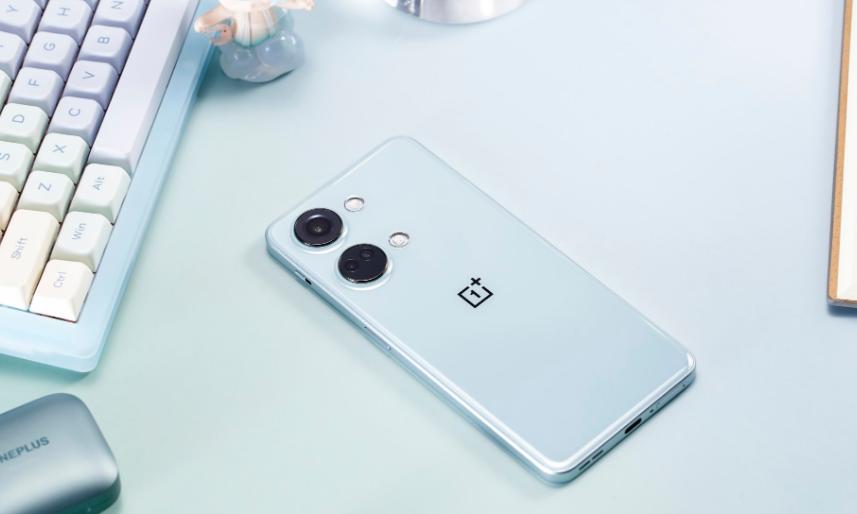 小米和ov哪个公司实力强大,千元手机到底买ov还是小米华为