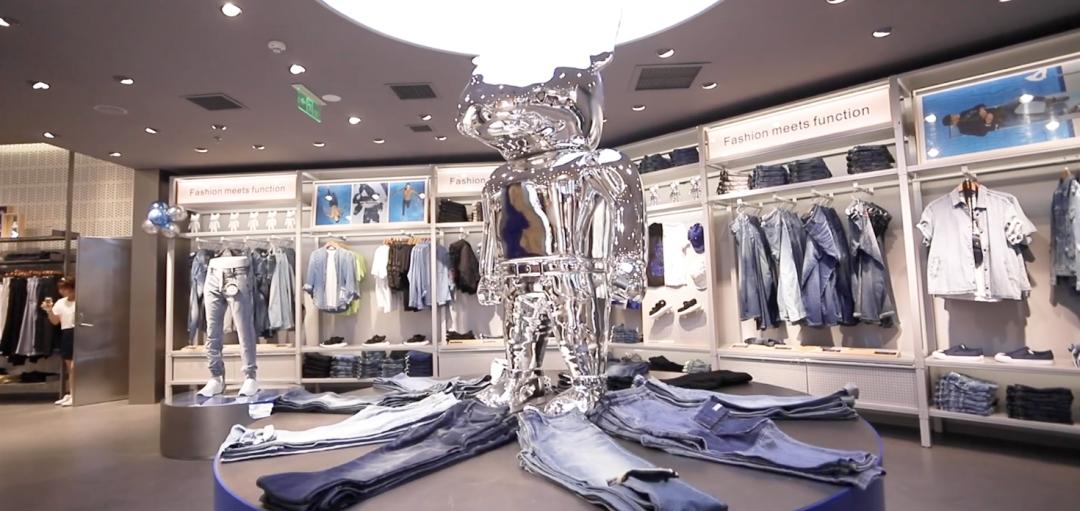 杰克琼斯中国发展前景,中国的杰克琼斯属于什么档次