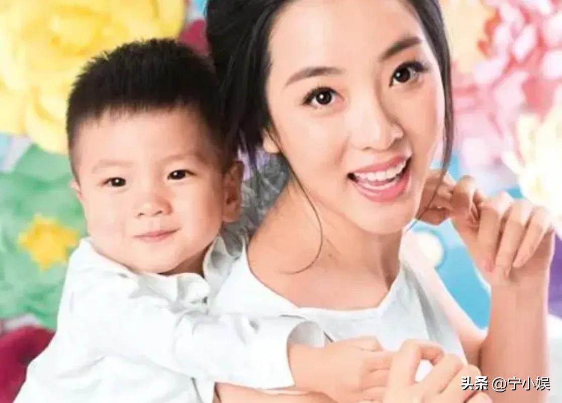 李思思龙洋最新消息,李思思央视挑战主持人