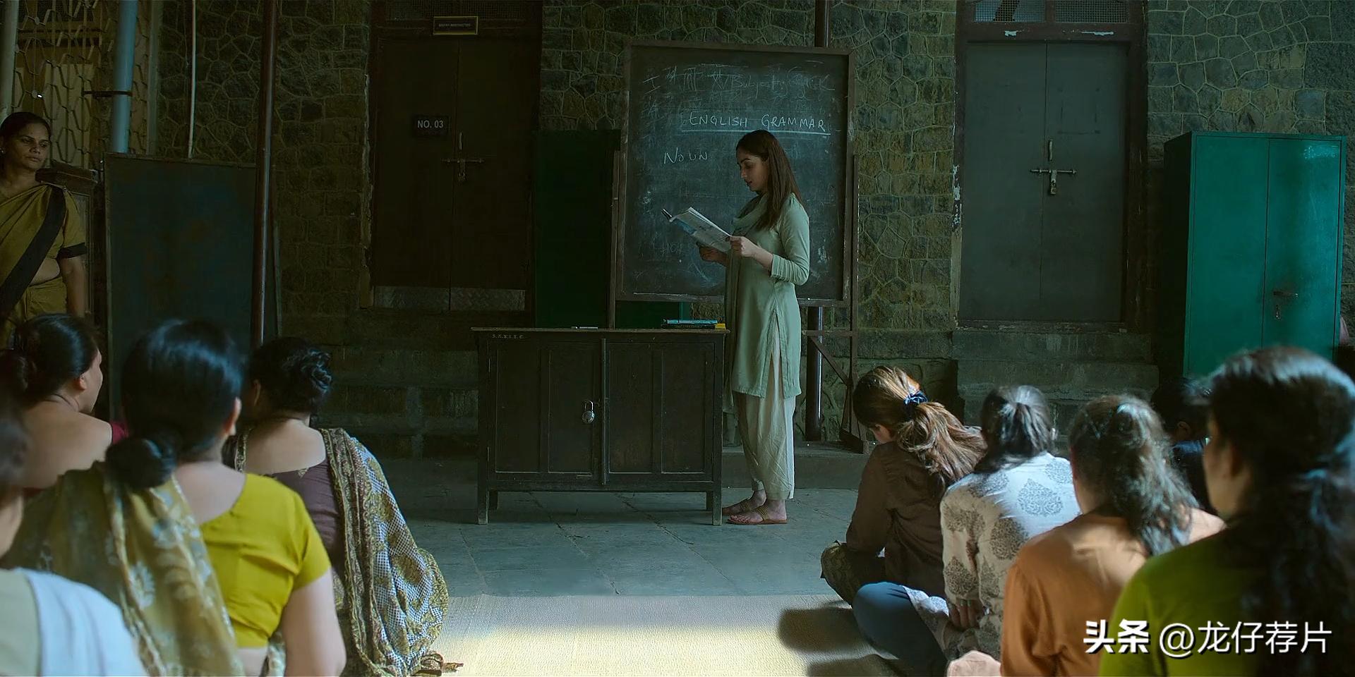 2022必看十部顶级电影,盘点9部又狠又爽的电影