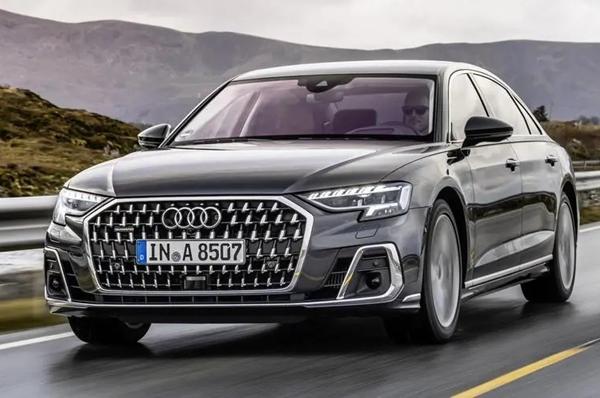 「总裁专车」租奥迪一天多少钱?盘点成都奥迪租赁的底价