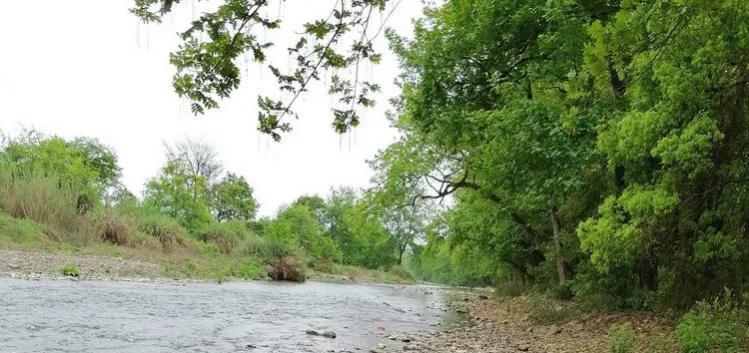 挂锁的村庄,曾经满是烟火故事