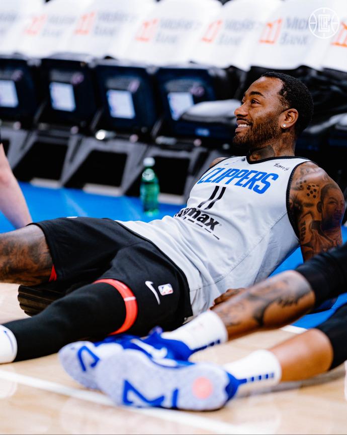 乔治伦纳德沃尔雷吉祖巴茨,乔治缺阵小卡