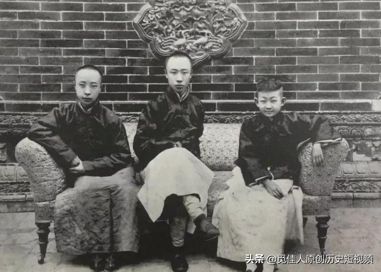 溥仪三妹流落街头靠卖香烟度日，毛主席：一定要好好照顾