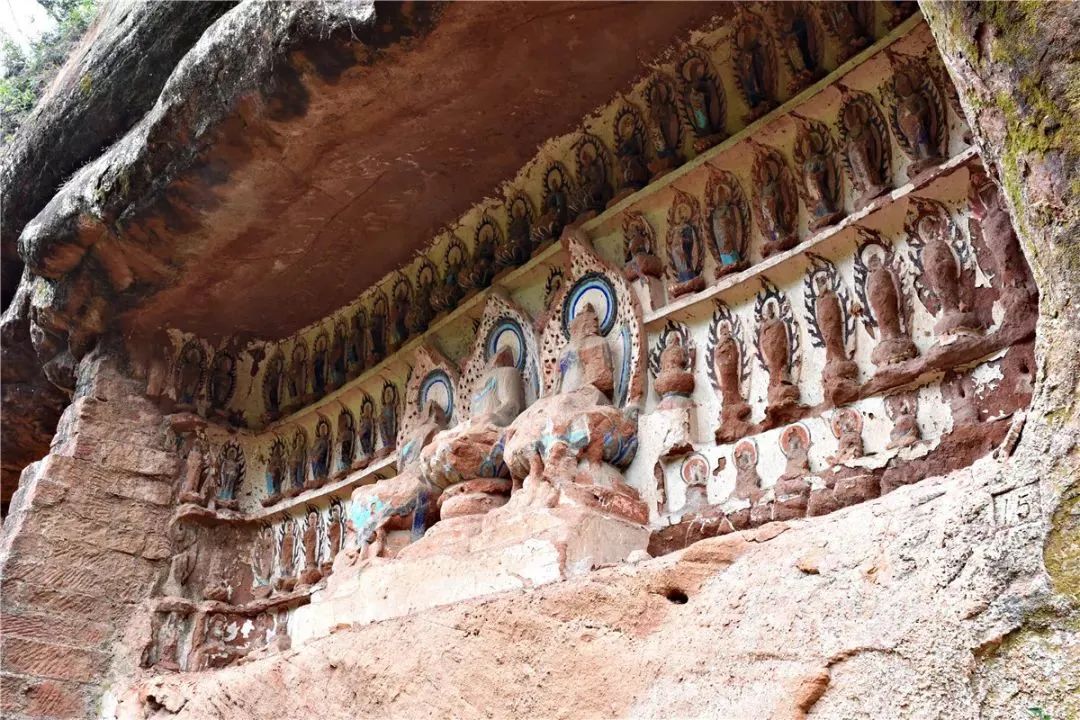 闈掔鏃呮父,鐪夊北闈掔