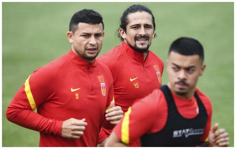 中超年年搞“归化”,为什么没有大牌球星?