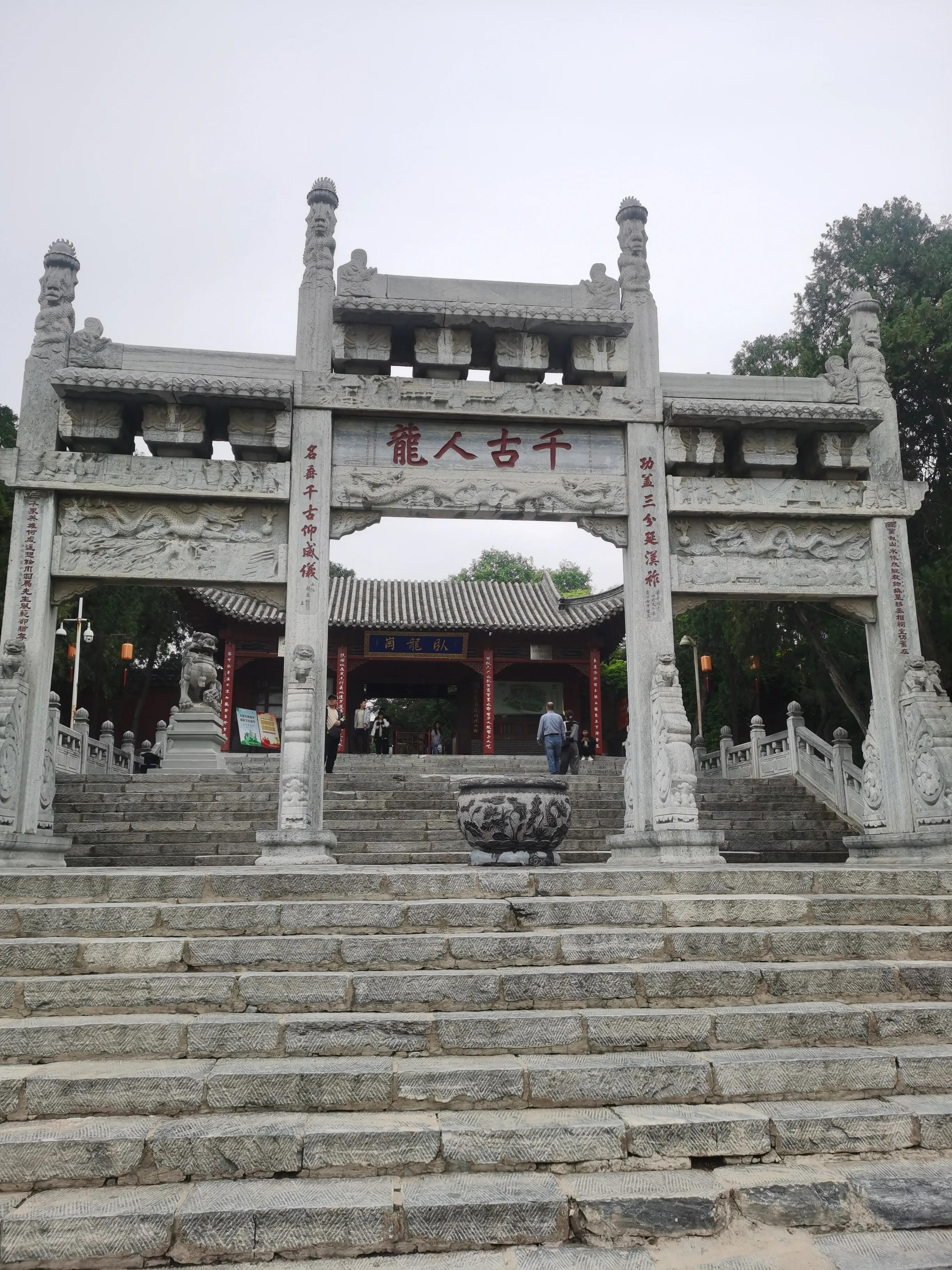 南阳印象龙展示设备有限公司,南阳印象婚纱摄影