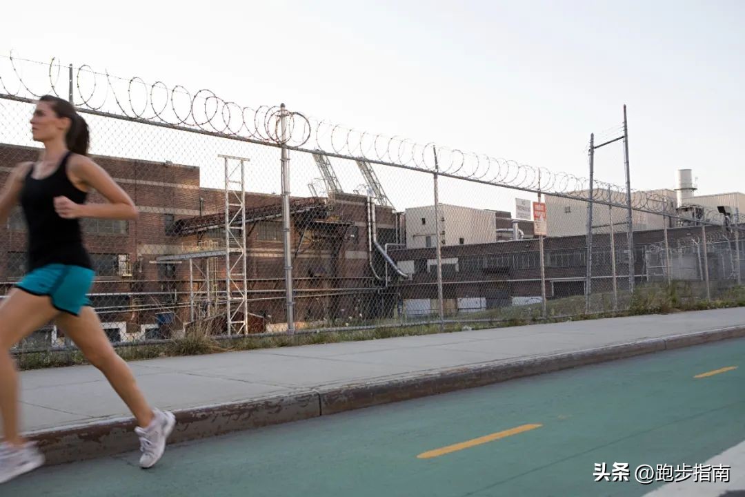 跑步坚持多久不累,跑步不累的小技巧