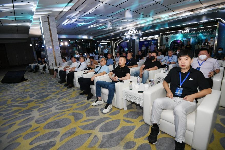 澳柯玛让冷柜进入无霜保鲜时代,澳柯玛新一代家用立式冷柜发布会