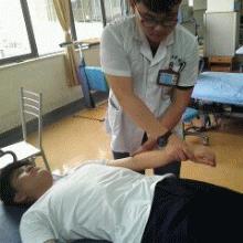 偏瘫屈腕康复练习,能够降低偏瘫患者痉挛的康复方法