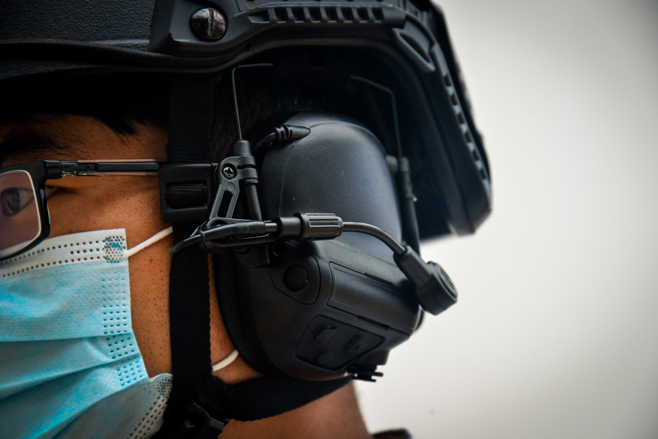 防护“大杀器”——行动者科技EARMORM33MilPro使用感受