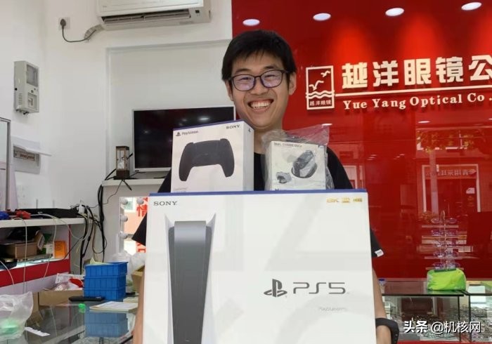 绝不松开我的拳头资源,玩家绝不屈服