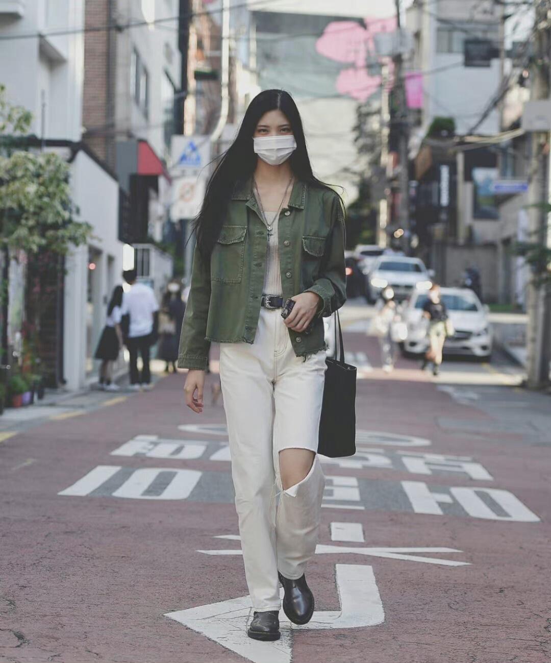 这组“韩国街拍”让我明白：在衣品面前，“颜值”真的不重要