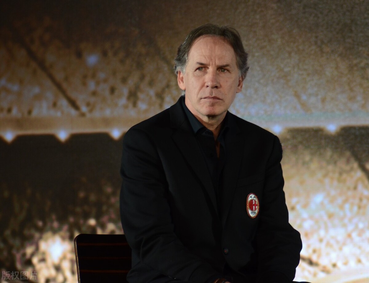 足球历史十大传奇左边锋,足球传奇十大后卫组合