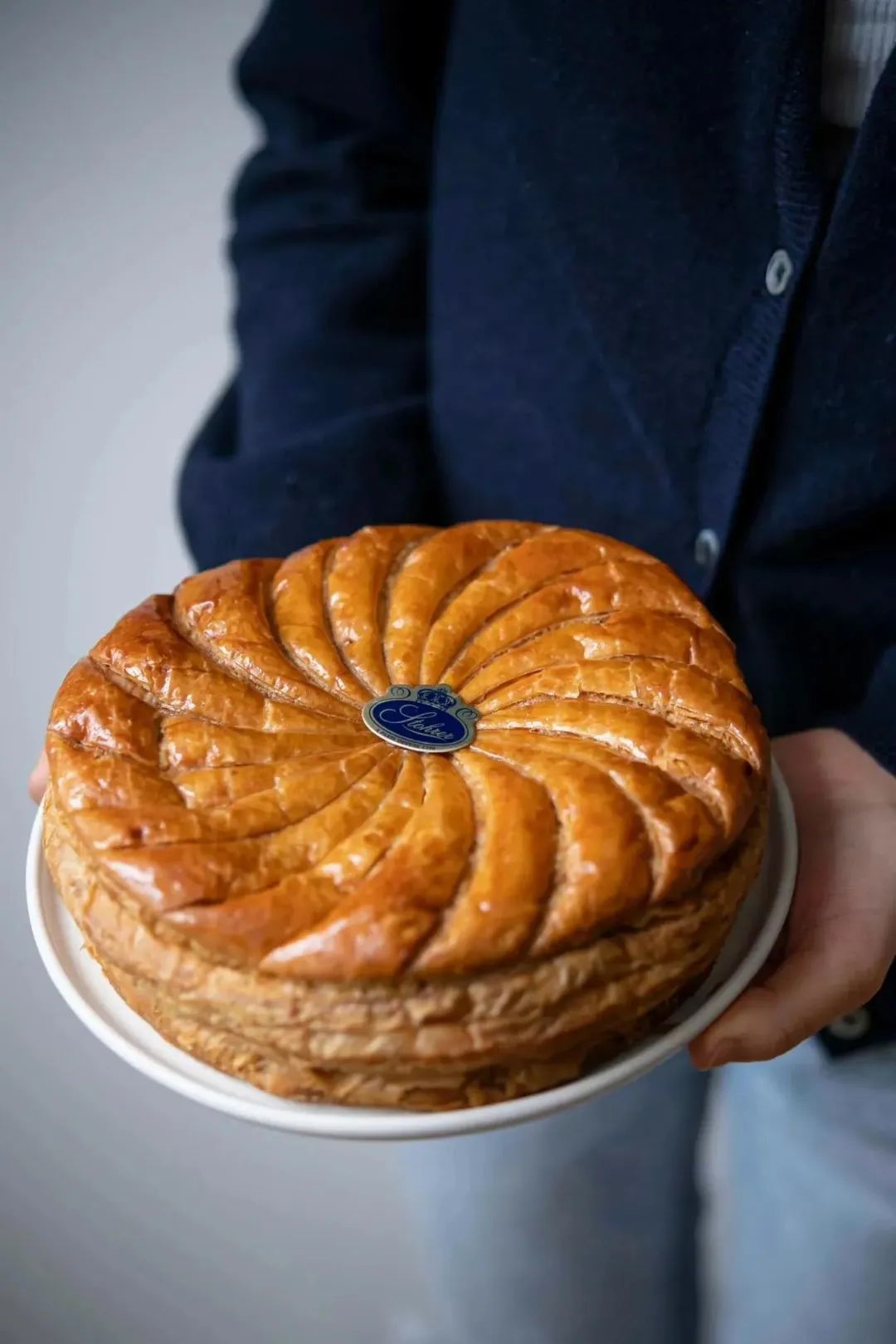 被伊丽莎白二世翻牌！巴黎最古老的面包店！