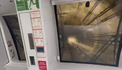 无人驾驶南京道路测试,首次体验无人驾驶地铁的感受