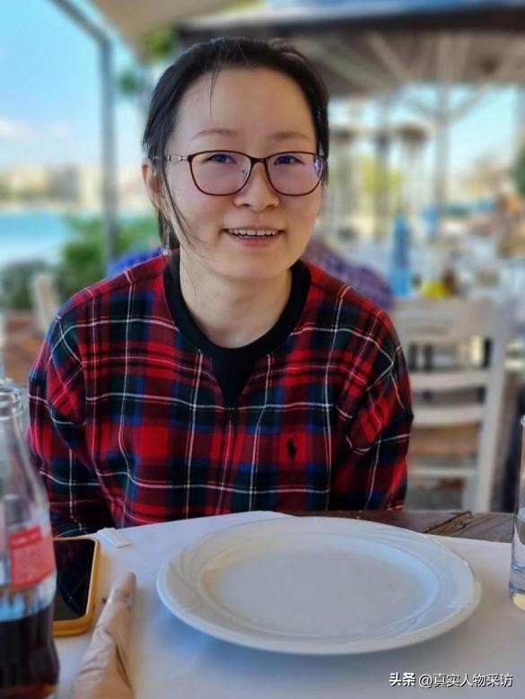 我，80后上海人，靠养猫一个月赚好几万，如今移民希腊，财务自由