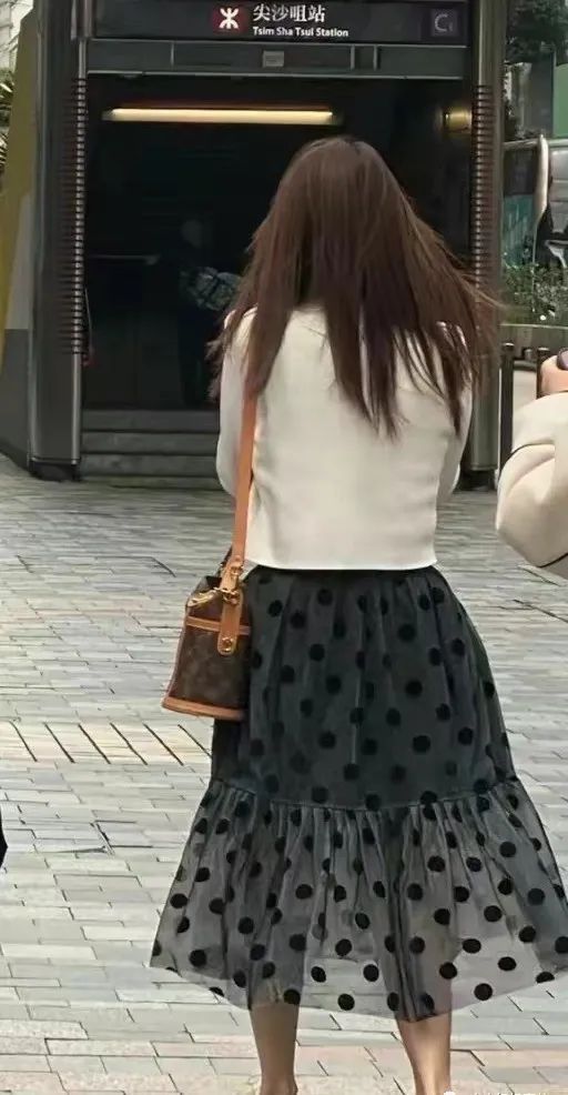 王宝强与女友冯清现身,王宝强携女友冯清现身