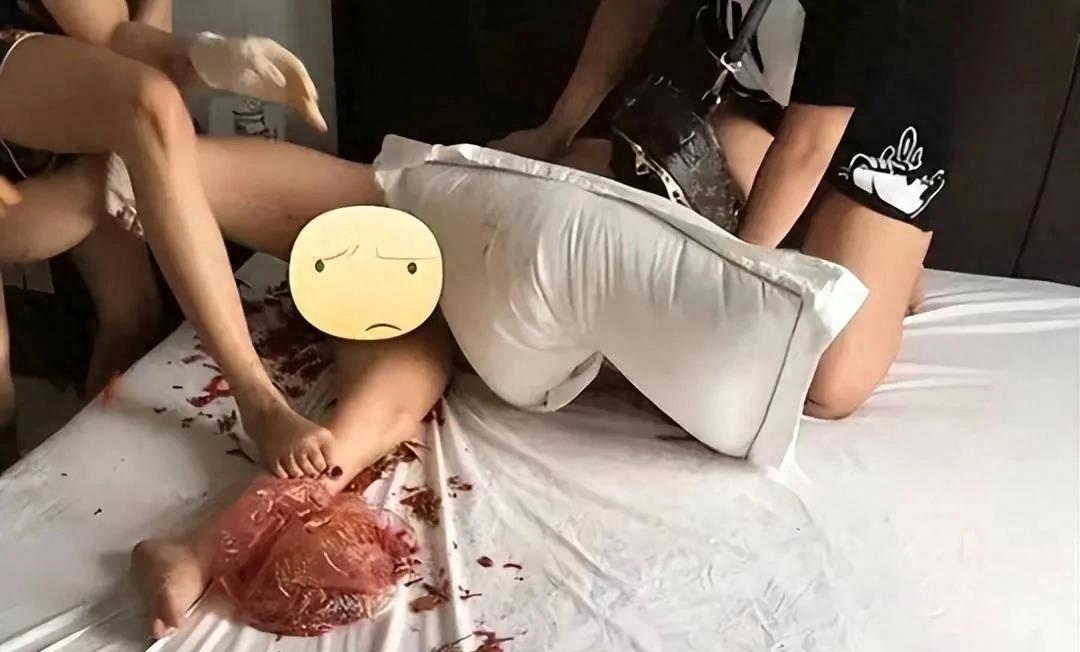 原配把小三个人照片公开在网上,网曝小三隐私