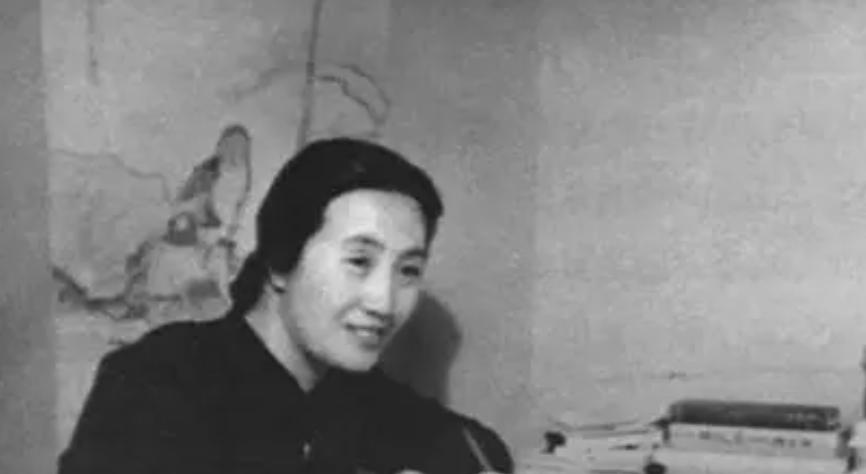 从歌女到业界大亨，锦江饭店创始人有多厉害？杜月笙来吃饭要排队