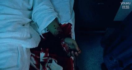 热血青年献血救人,热血青年救人