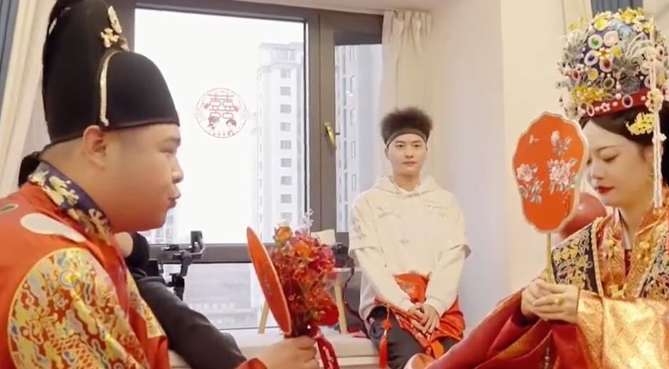 今晨，郑州一区域实施五天临时管控；郑州港区解除防外溢管控区/一目了然！郑州病例数据走势分析图来了