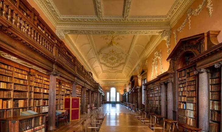 中世纪大学图书馆兴起的背景,简述中世纪神学发展历史