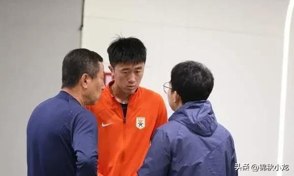 泰山后场防守,泰山能否阻击三镇