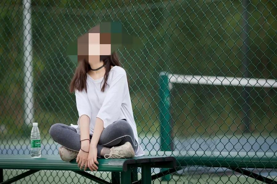 濂冲ぇ瀛︾敓鏄庣爜鏍囦环涔辫薄璇勮,楂樻牎濂冲ぇ瀛︾敓鏄庣爜鏍囦环涔辫薄