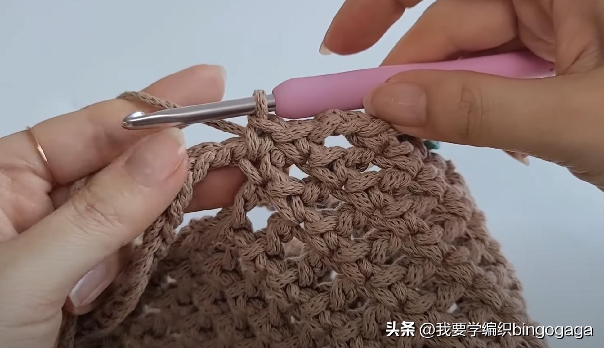 怎么钩夏手提包又好看,钩针夏天手提包图片视频